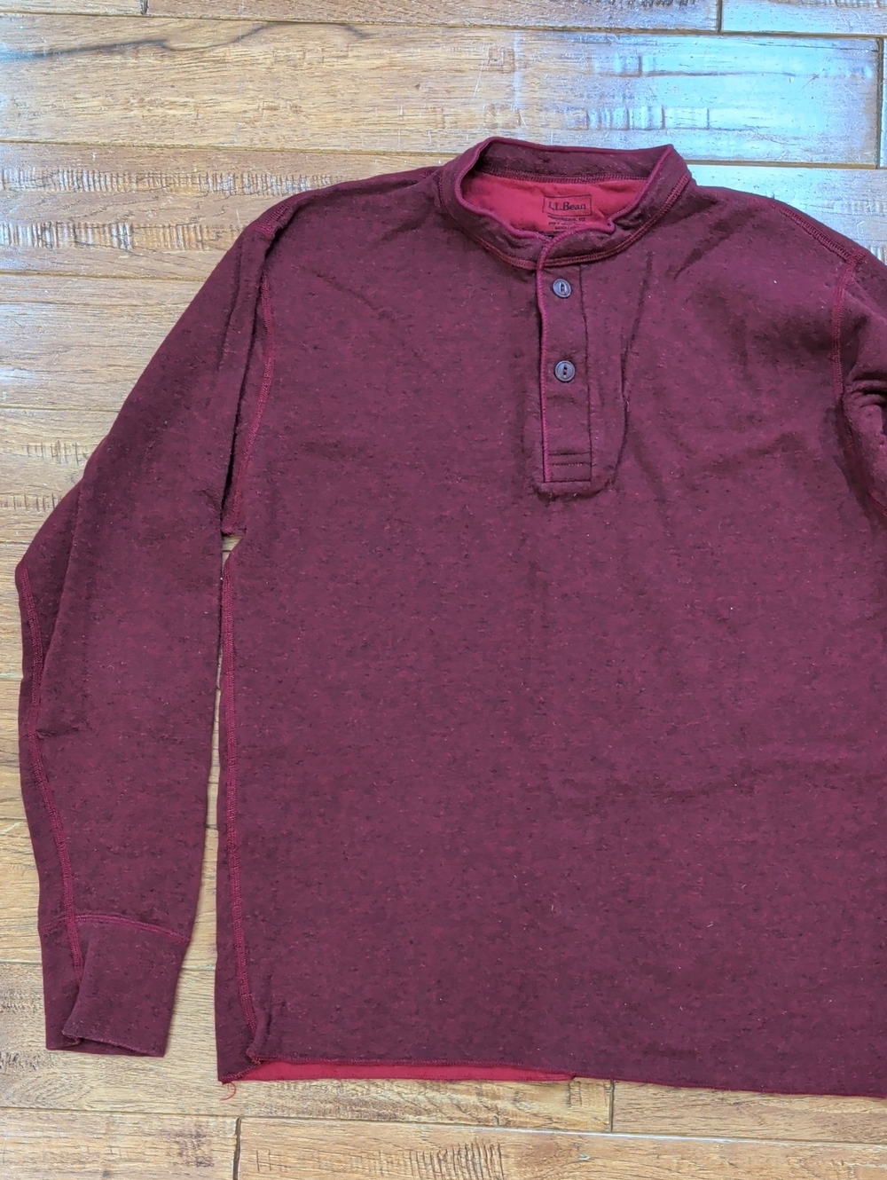 L.L. Bean Men's Maroon/Burgundy Wool Blend  Henley Long Sleeve Shirt - Picture 2 of 7